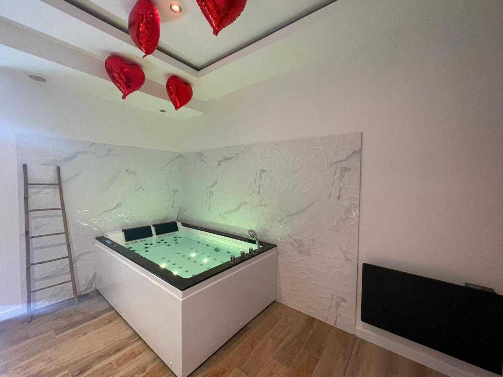 Eden Spa St Etienne Saint-Etienne  Luaran gambar